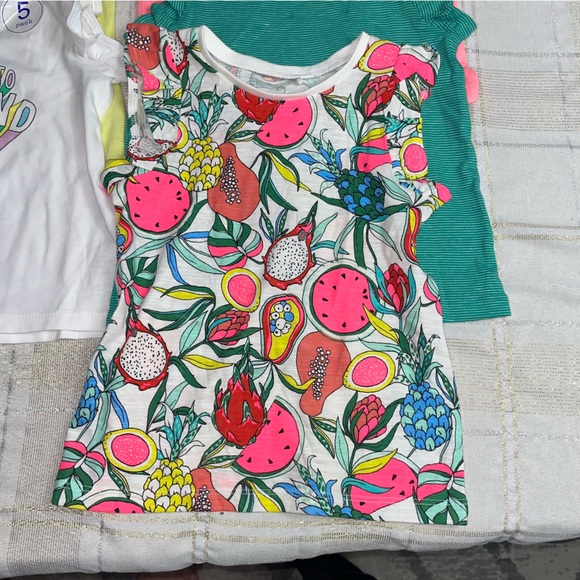 5 new tops - Picture 6 of 6